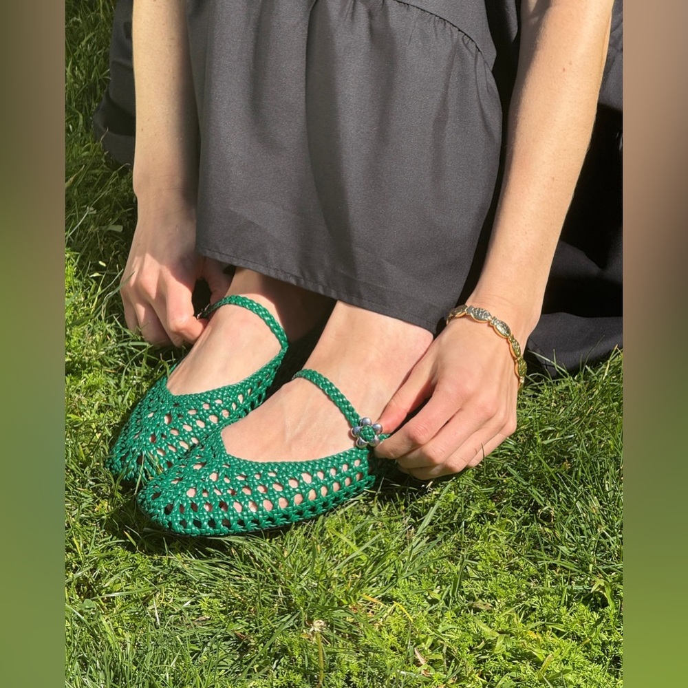 LISA SAYS GAH Candice Shoe in Green - Picture 16 of 16